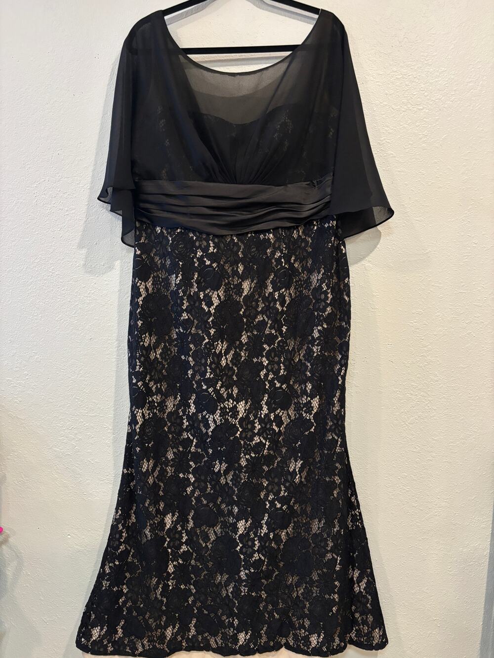 Oleg Cassini Evening Dress Lace Sheath Dress with Illusion Topper Plus Size 16